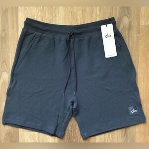 Alo Yoga 7” Micro Waffle Fast Break Shorts Sz Large Navy Blue NWT